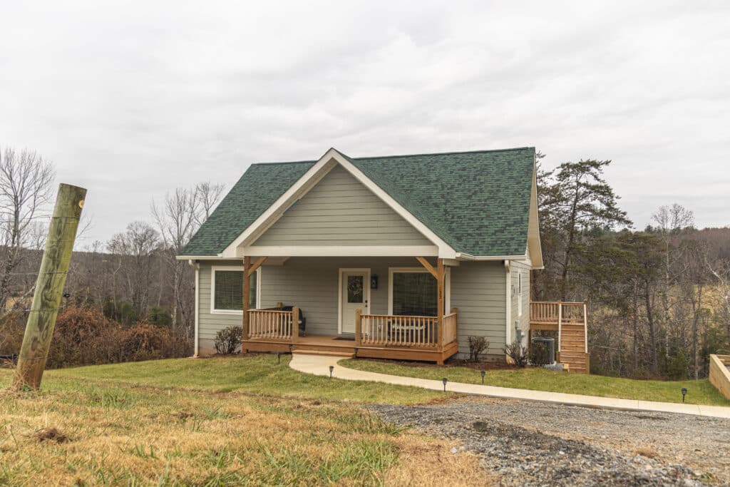 The Lola Cottage